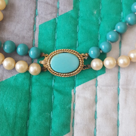 VINTAGE BEAD AND PEARL NECKLACE - Picture 5 of 7